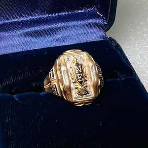 Vintage Herff Jones 10K Gold Class Ring
